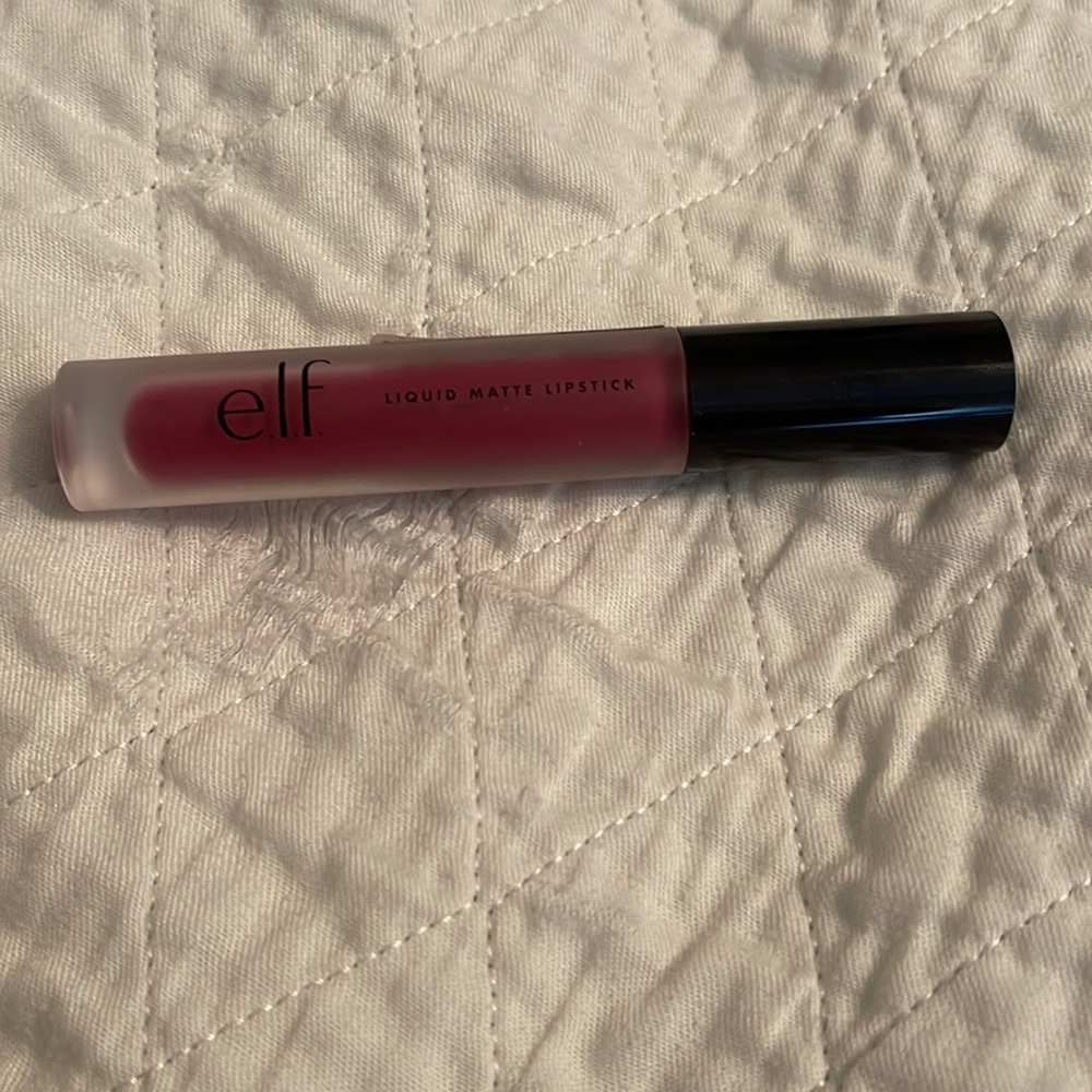 e.l.f. Liquid Matte Lipstick - Wine Tour